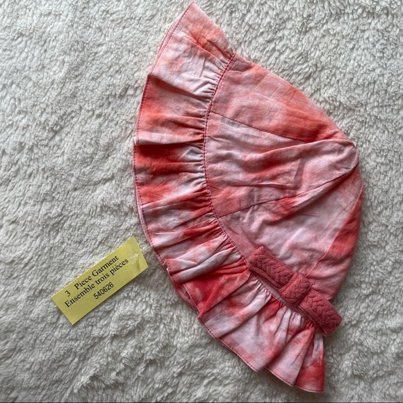 Tommy Bahama baby 3 piece set - 18 months - Picture 4 of 6